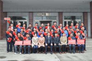 2013年5月总经理(lǐ)获得五一劳动奖章